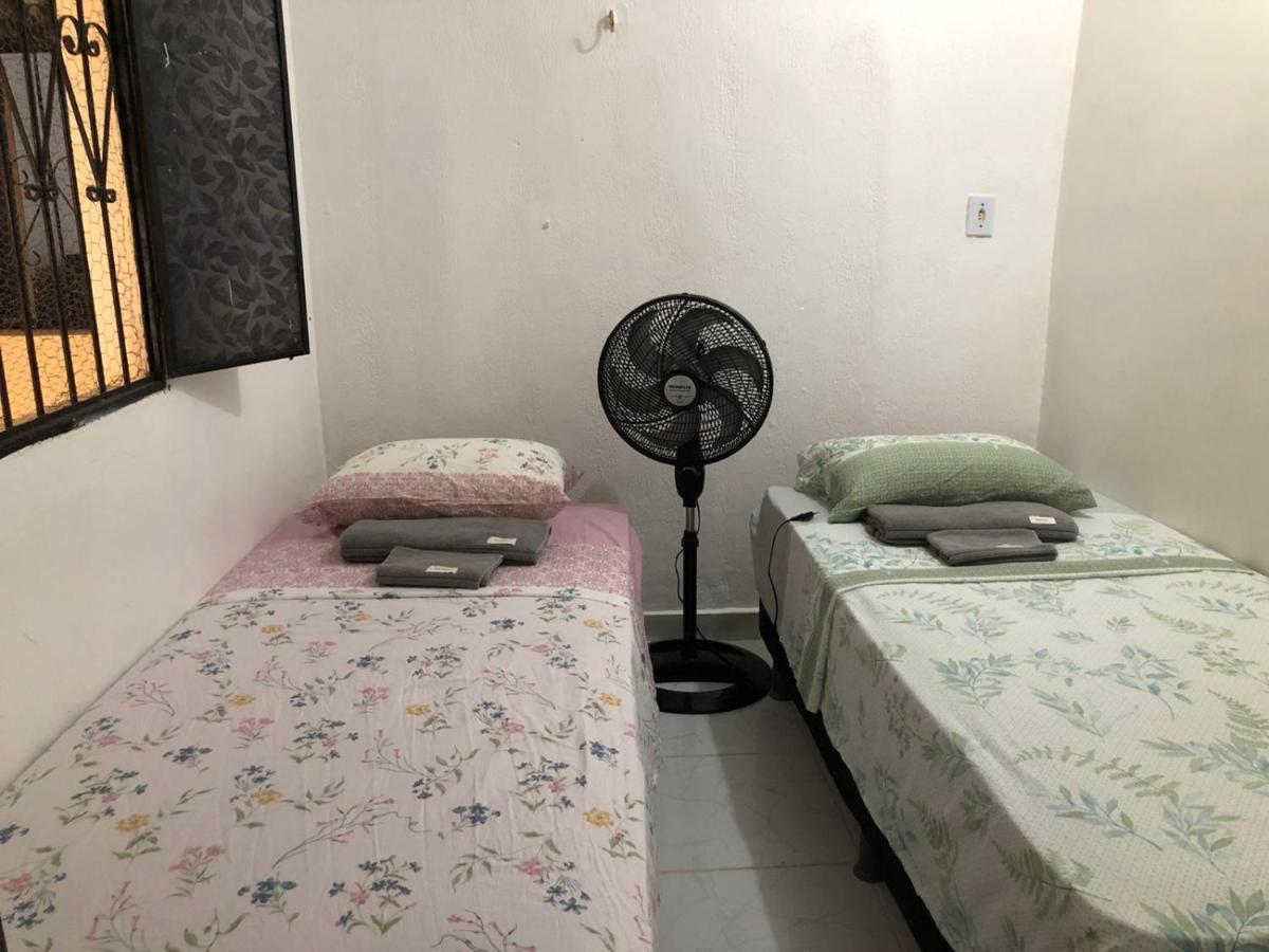 Casa De Hospedes Manaus - Dormitorios Com Cozinha Exterior foto